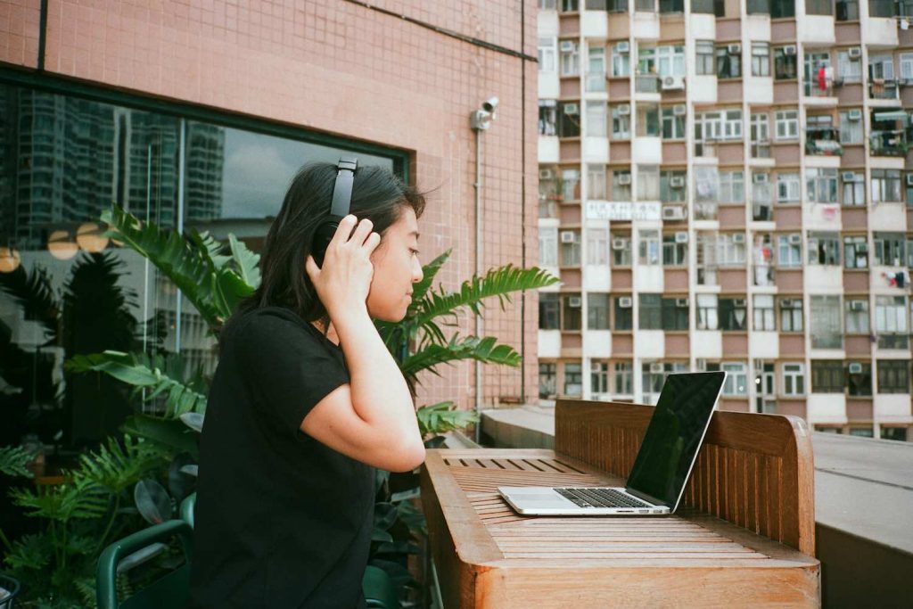 EATON HOUSE LAUNCHES CABIN FEVER RELIEVER PACKAGE FOR THOSE CLIMBING THE WALLS DURING WFH