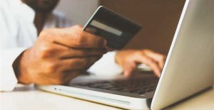 Lazada vs Shopee Top Players in the Philippines’ Ecommerce Game