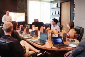 4 Tips to Write The Perfect Business Plan